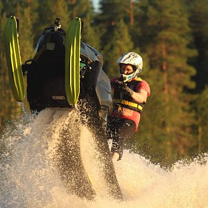 Watercross wheelie